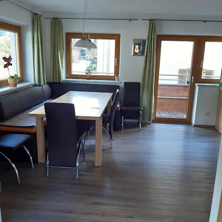 Gertis 1 Lägenhet Stumm